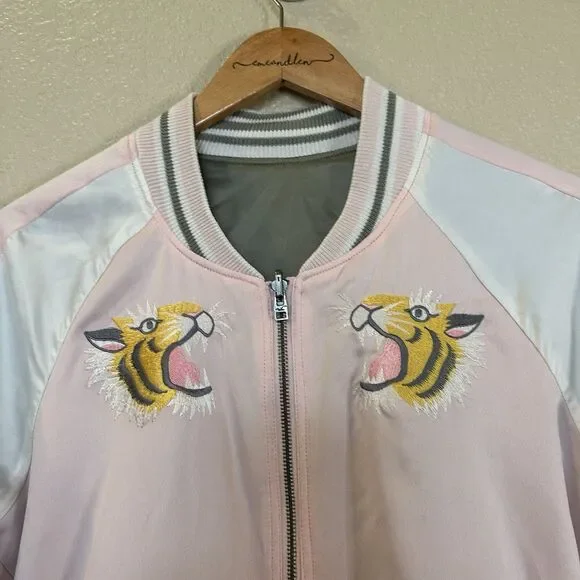 Hollister Bomber Jacket Womens Medium Pink Embroidered Tiger Reversible Zip Up - Picture 9 of 14